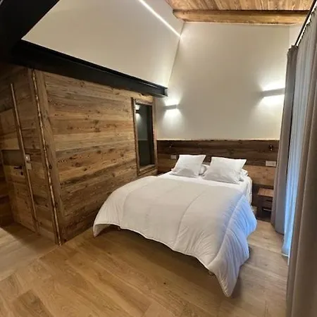 Casa M Exceptional In Jacuzzi&sauna Chalet Chianale
