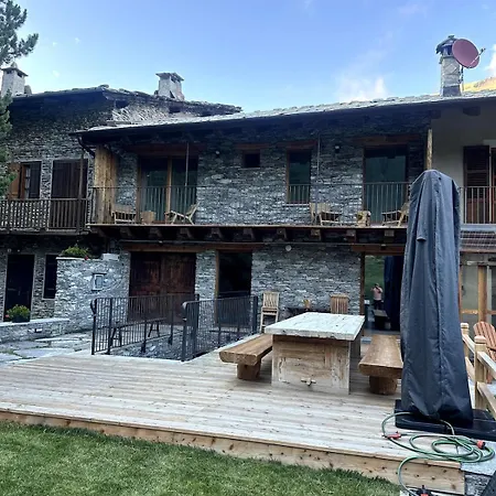 Casa M Exceptional In Jacuzzi&sauna Chianale